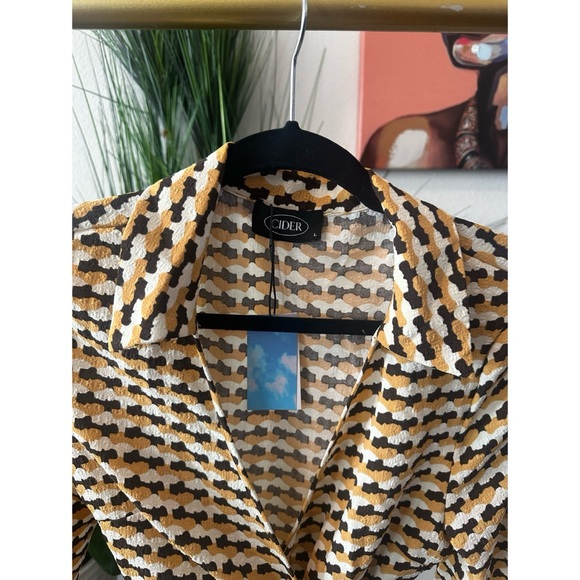 Cider Allover Print V-Neck Mini Dress - Size Large - Picture 7 of 14